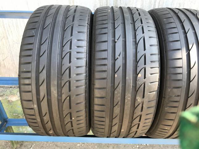 Комплект 215 35 R18 Bridgestone Potenza S001