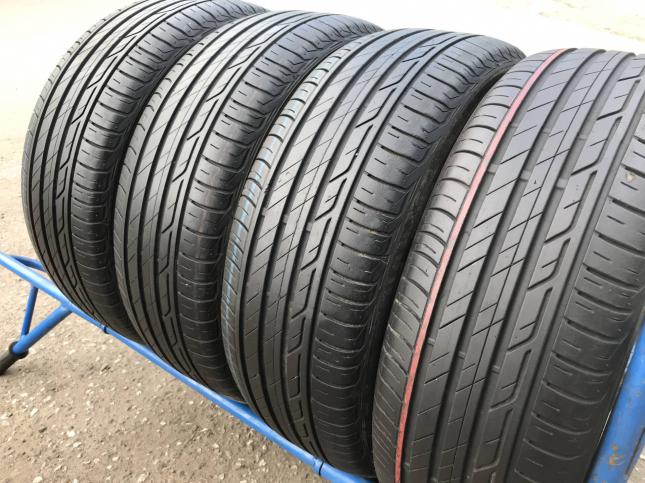 215 60 R17 Bridgestone Turanza T001