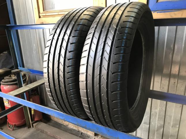 215 60 17 Goodyear Efficient Grip