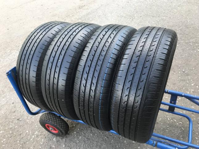 215 60 17 Goodyear Efficient Grip комплект