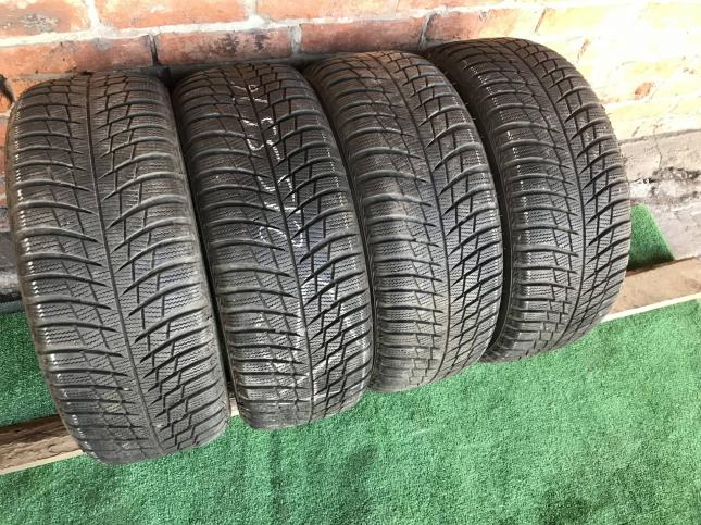 215 55 16 Bridgestone Blizak LM001 комплект