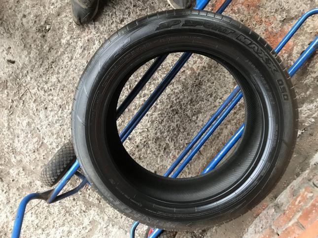 235 55 r20 Dunlop Sport Maxx 050 1шт