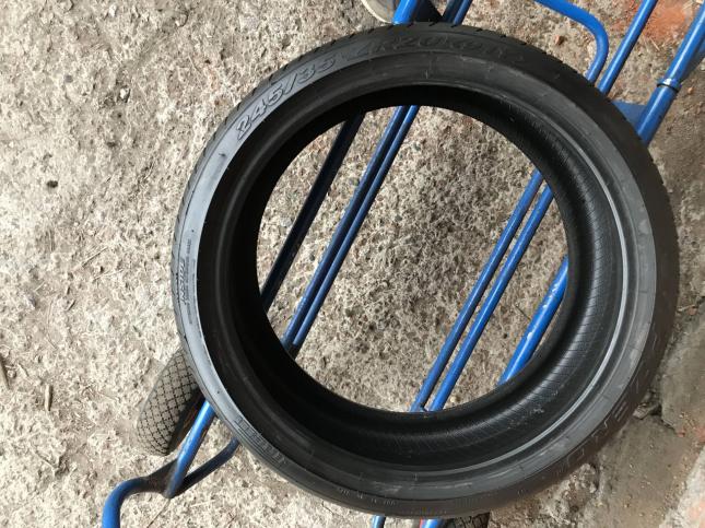 245 35 r20 Pirelli P zero 1шт.