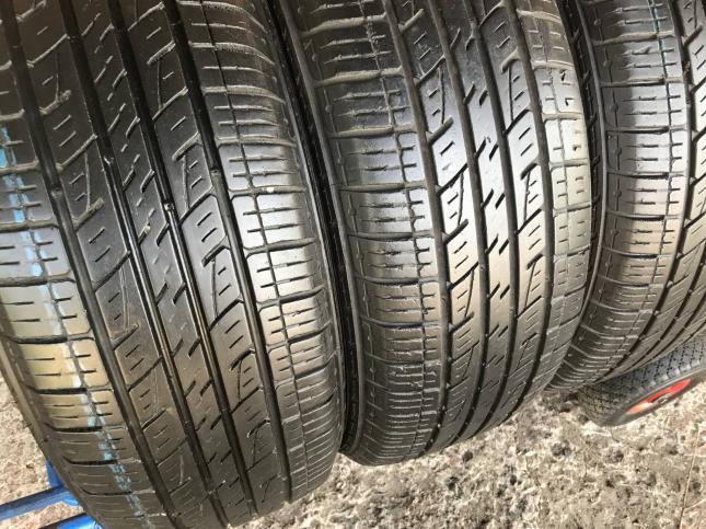 235 65 r17 Kumho Solus KL21