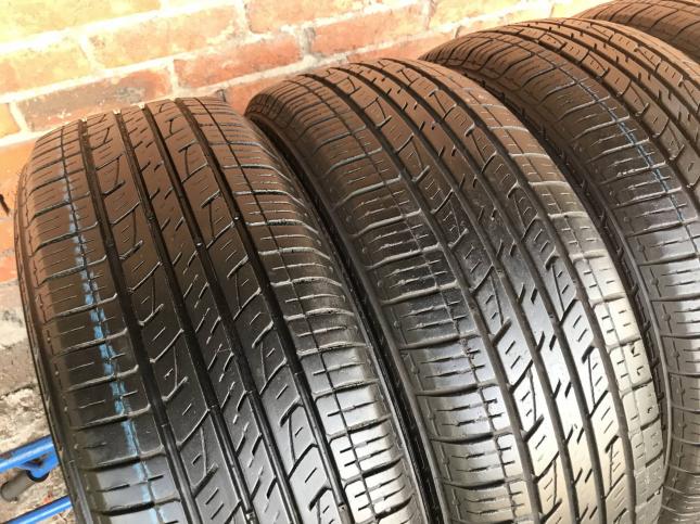 235 65 r17 Kumho Solus KL21