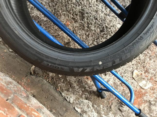 225 45 r19 Bridgestone Potenza S001 RFT 1шт.