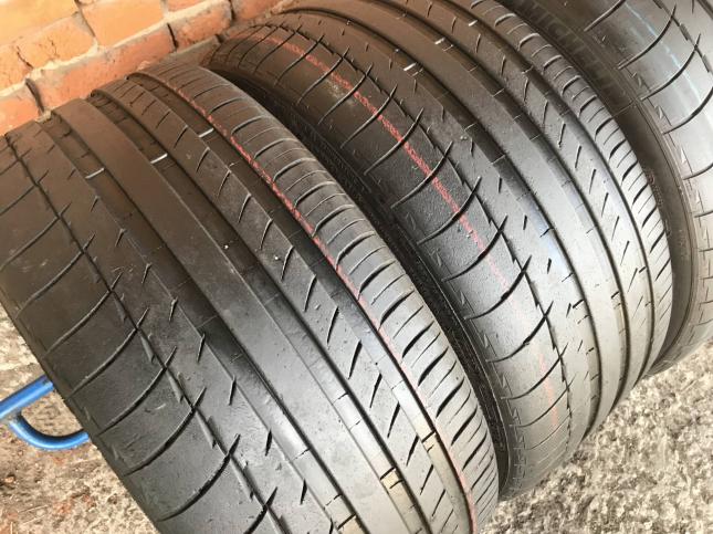 Спарка Porsche 235 35 r19 и 305/30 19 Michelin