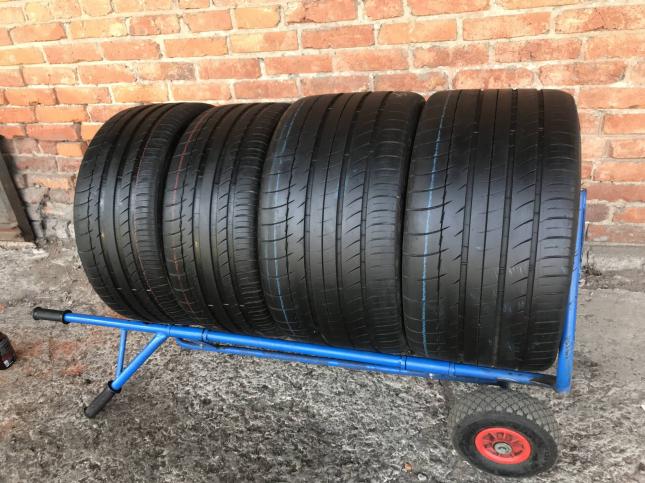 Спарка Porsche 235 35 r19 и 305/30 19 Michelin
