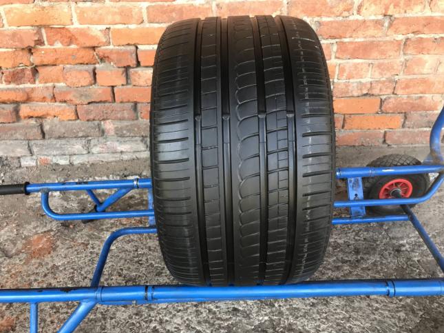 295 30 r18 Pirelli P zero rosso 1шт