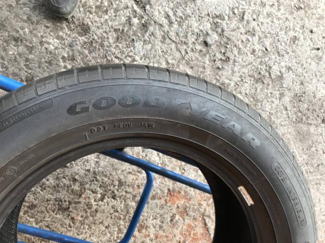 245 55 r17 Goodyear Exelence Runflat