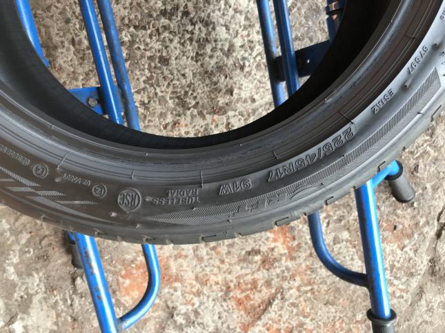 225 45 r17 Bridgestone Potenza S001 Runflat