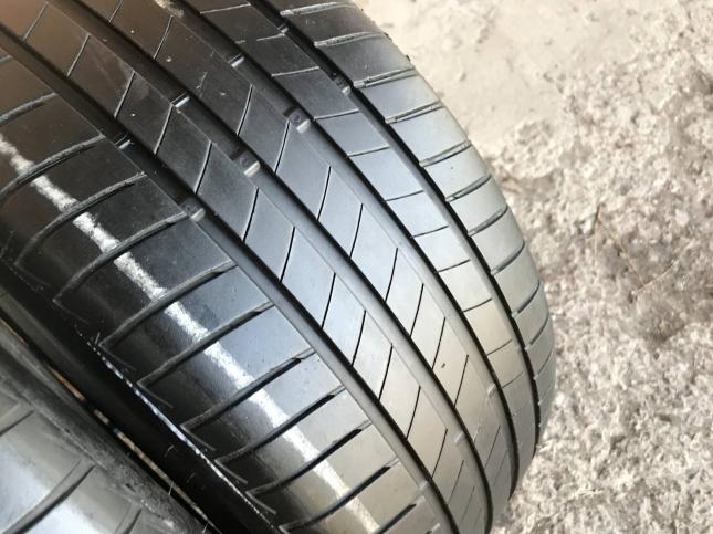 225 50 r17 Bridgestone Turanza T005