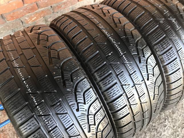 235 45 r17 Pirelli Winter Sottozero 2