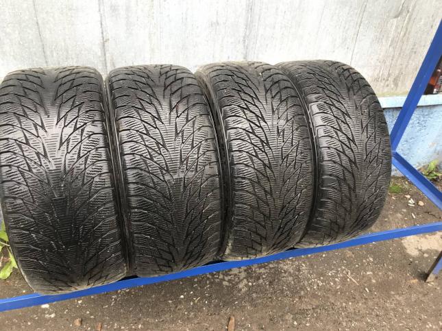245 40 r18 Nokian Hakkapeliitta R2 комплект