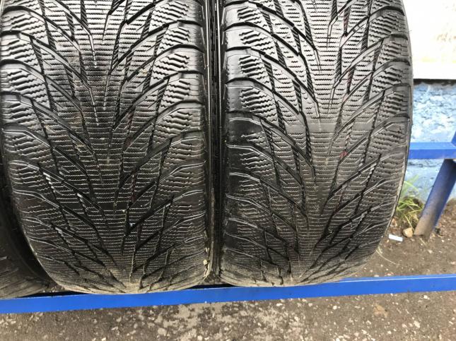 245 40 r18 Nokian Hakkapeliitta R2 комплект