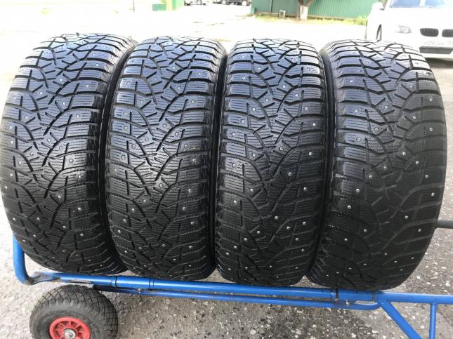255 55 r19 Bridgestone Blizak Spike 02