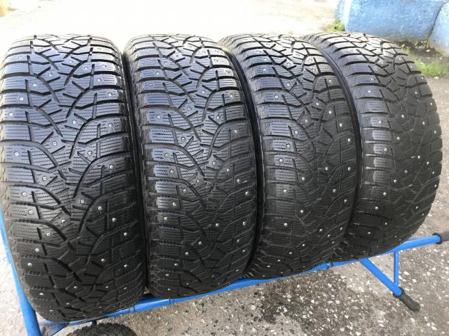 255 55 r19 Bridgestone Blizak Spike 02