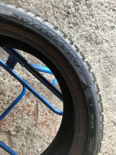 255 35 r19 Pirelli Winter Sottozero 3 Runflat