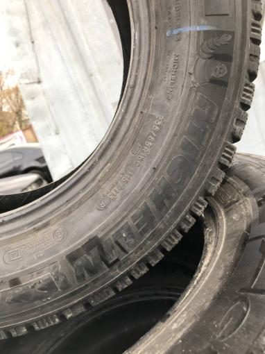 235 65 R16C Michelin Aglis Alpin комплект