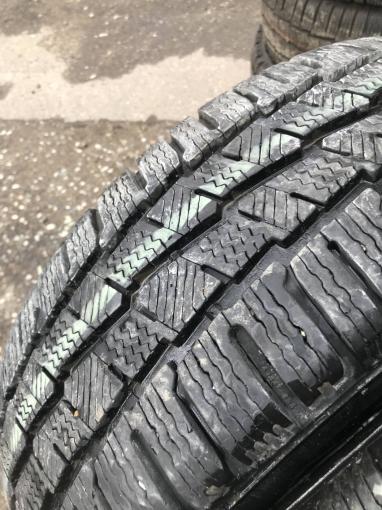 235 65 R16C Michelin Aglis Alpin