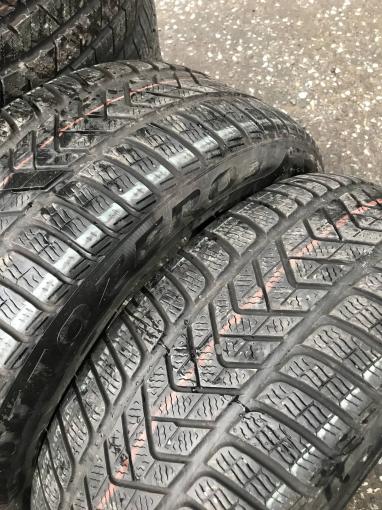 255 45 19 Pirelli Winter Sottozero 3