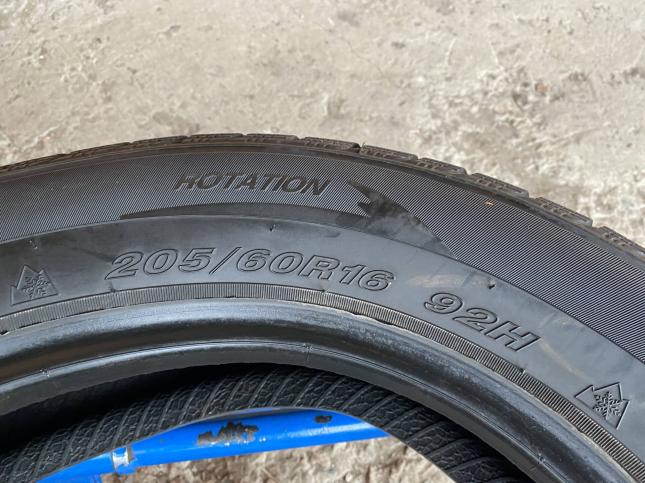 Комплект 205/60R16 Westlake зима липучка