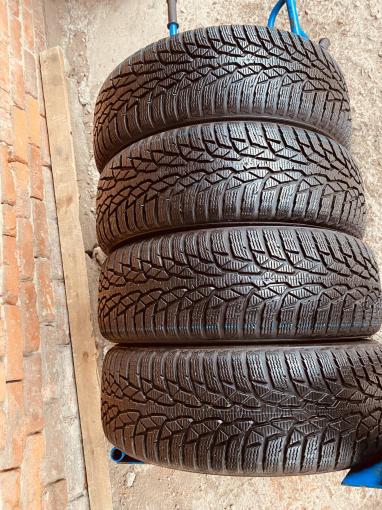 Комплект 205/60R16 Nokian WR D4