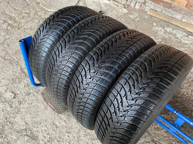 205/60R16 Michelin Зима Липучка комплект