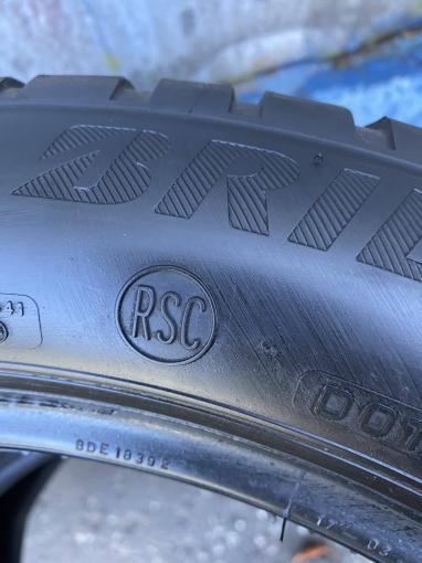 225/50R17 Bridgestone Run Flat Зима Липучка