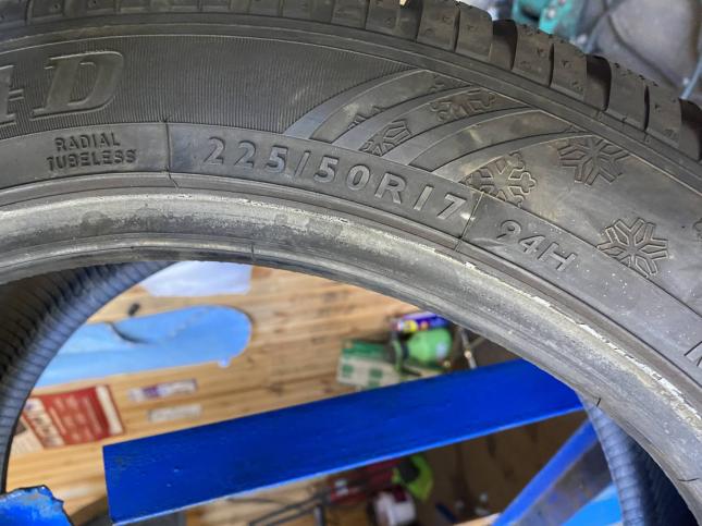 225/50R17 Dunlop Зима Комплект Липучка