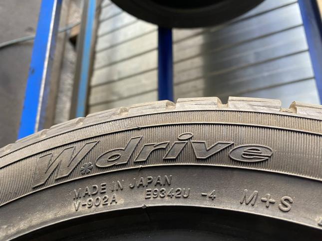 225/45R17 Yokohama Зима комплект Липучка