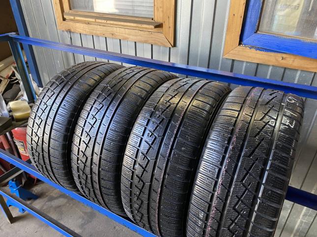 Комплект 225/45R17 Yokohama W?Drive v902A