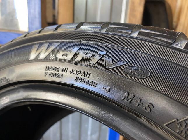 Комплект 225/45R17 Yokohama W?Drive v902A