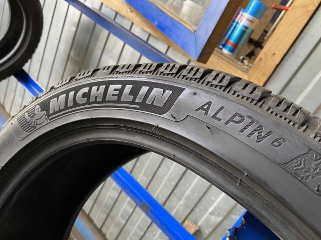 Пара 225/45R17 Michelin Alpin 6