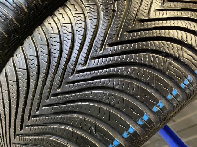 Пара 225/45R17 Michelin Alpin 5