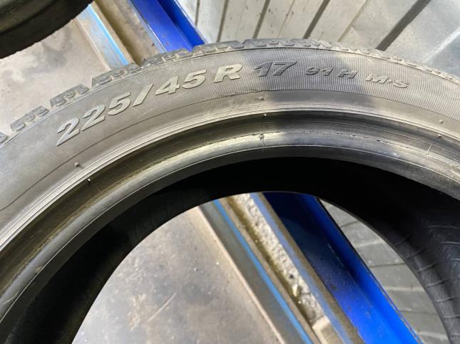 225/45R17 Pirelli Зима комплект Липучка