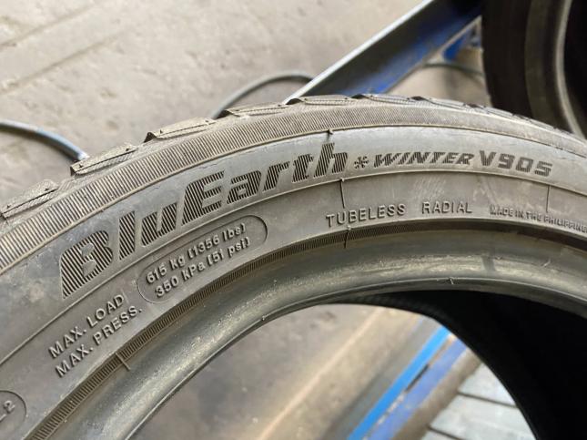 Пара 225/45R17 Yokohama winter V905