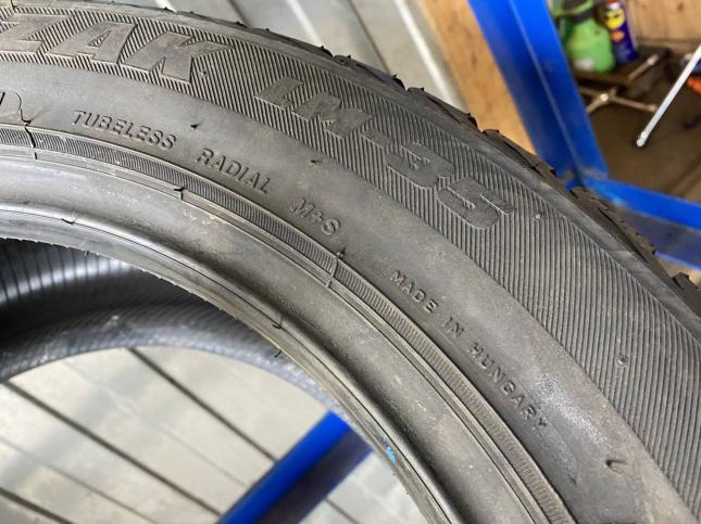225/50R17 Bridgestone зимние комплект Липучка