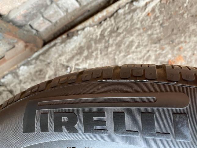R18 235/55 Pirelli Зима комплект Липучка