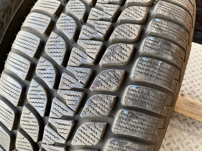 R17 255/55 Bridgestone Blizzak LM25