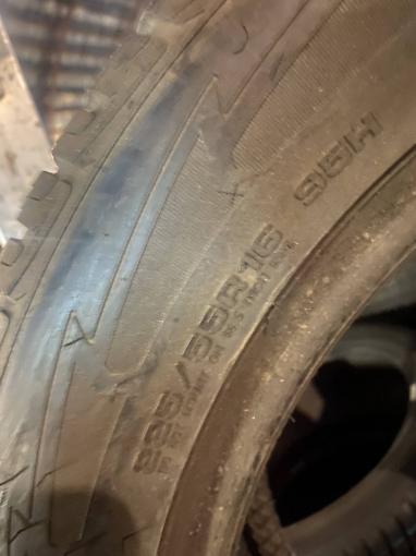 225/55R16 Goodyear зимние комплект
