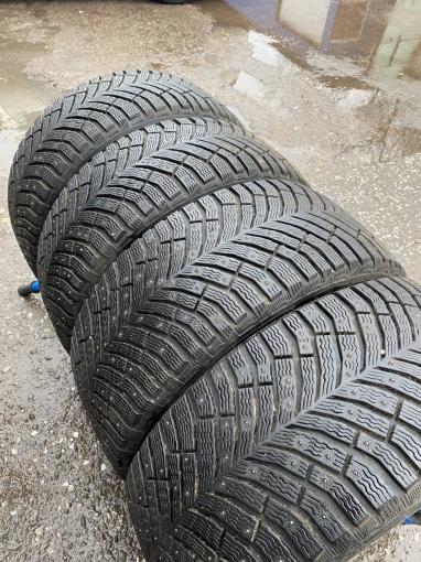 225/40 R19 Michelin X-Ice North 4 зимние шипованные