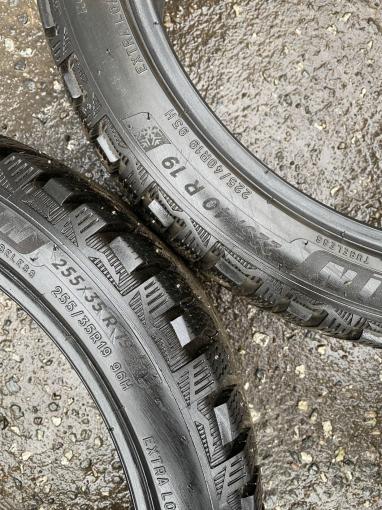 225/40 R19 Michelin X-Ice North 4 зимние шипованные
