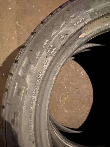 225/50 R17 Bridgestone Blizzak LM-25 зимние нешипованные