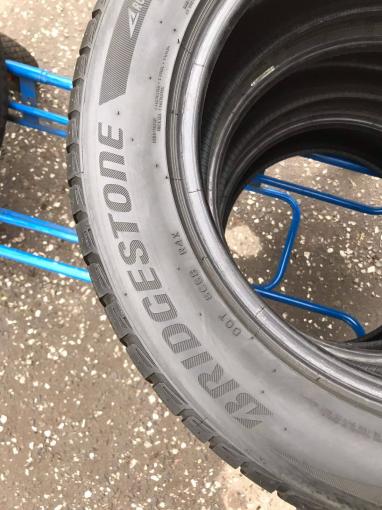 225/45 R18 Bridgestone Blizzak LM-80 EVO