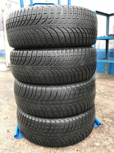 235/45 R17 Michelin Pilot Alpin 4