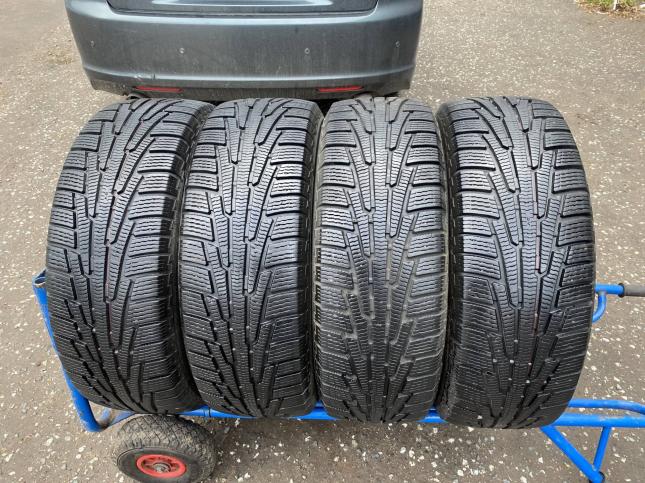 235/65 R17 Nokian Hakkapeliitta R зимние нешипованные