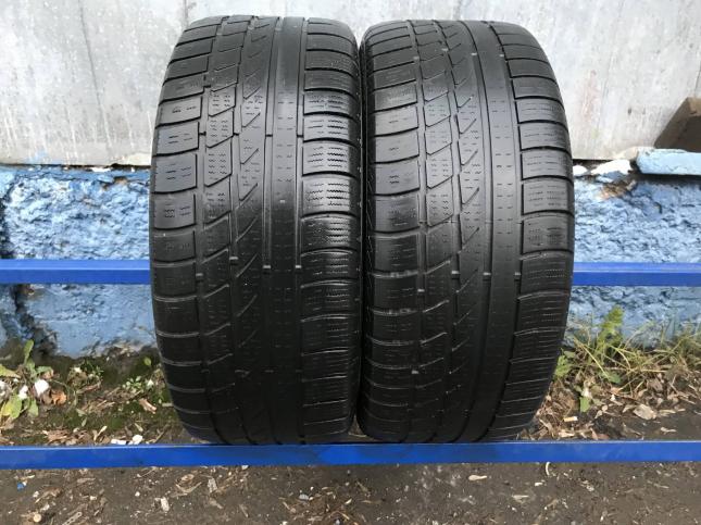 225 45 R17 Hankook Icebear W300