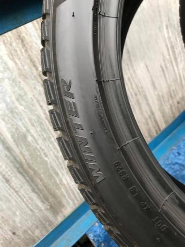 225/40 R19 Pirelli Winter Sottozero RunFlat