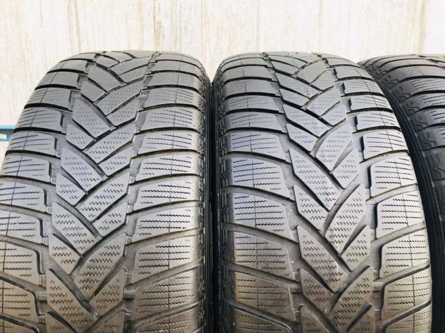 255/50 R19 Dunlop Grandtrek WT M3